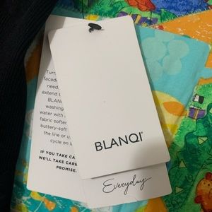 Maternity shirt, NWT